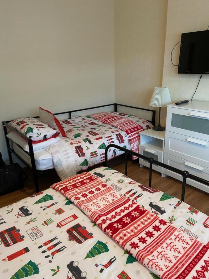 Streatham Common Bed & Breakfast Londra Dış mekan fotoğraf
