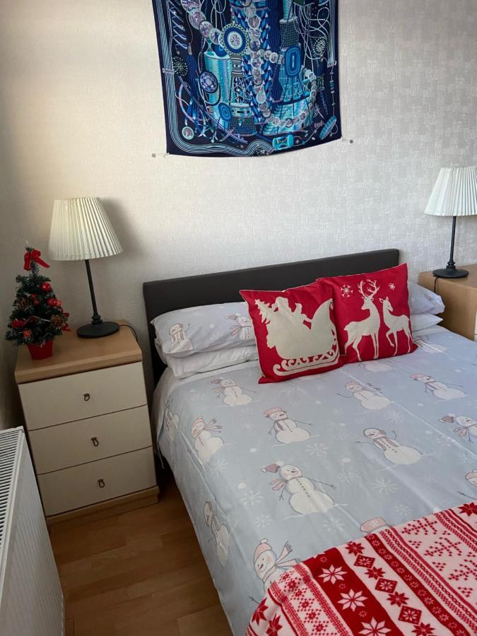Streatham Common Bed & Breakfast Londra Dış mekan fotoğraf